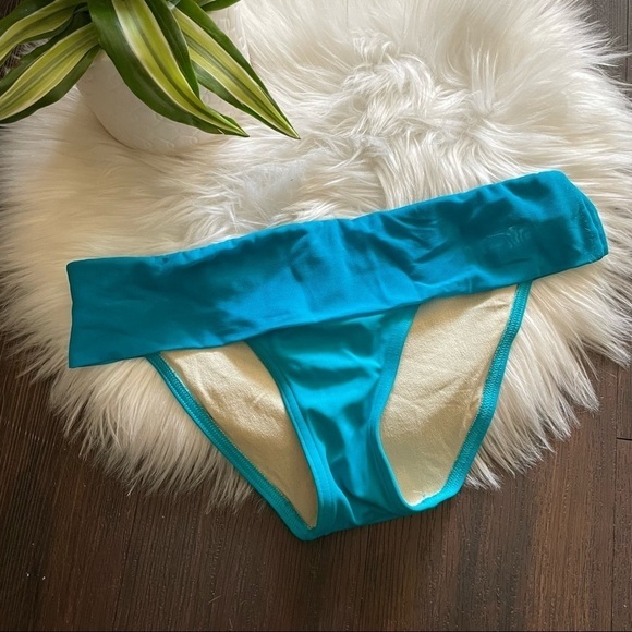 Victoria’s Secret teal mesh fold over bottom bikini - Picture 7 of 10